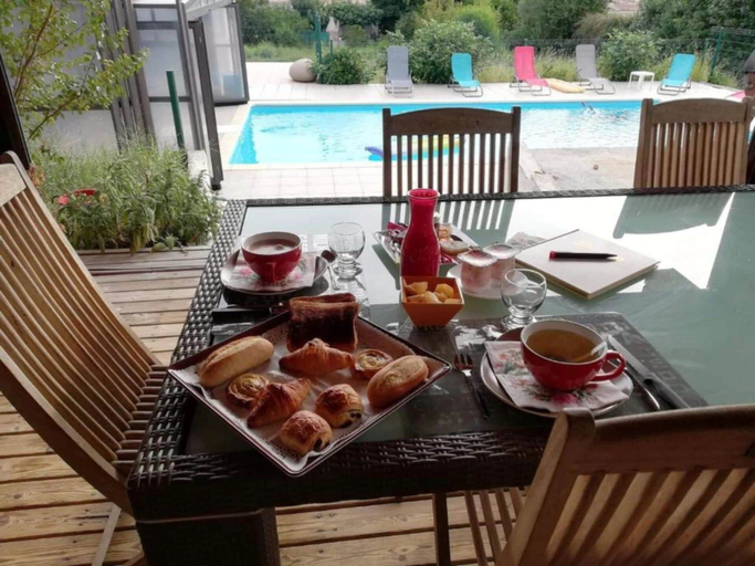 Food & Drinks 5, Chalet Zen, Corse-du-Sud