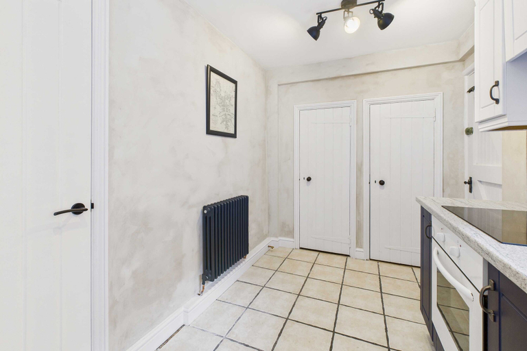 Room 5, Host Stay Dame Alice Street, Bedfordshire