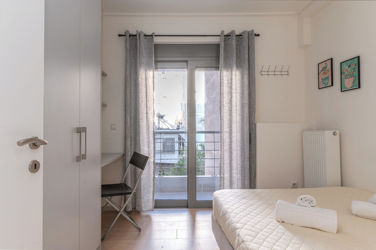 Bedroom 4, Elvita Apartments, Attica