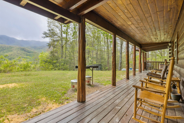 BBQ/picnic area, Amazing Views Hot Tub Game Room Pool, Sevier