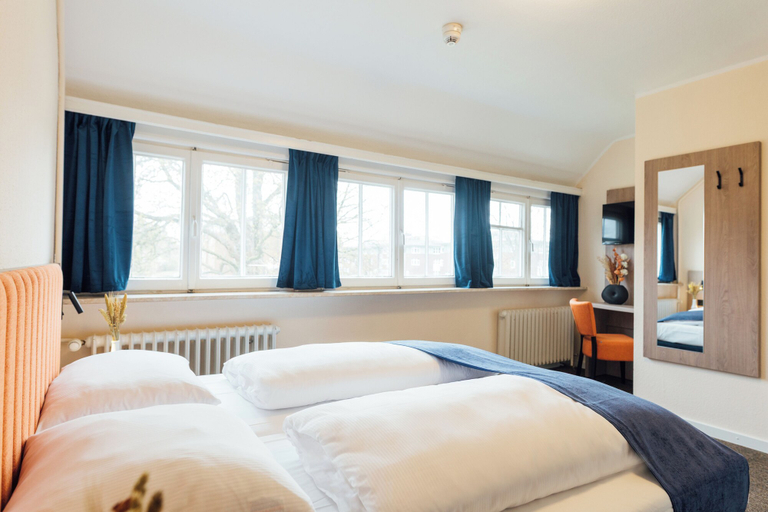 Bedroom 4, Myky Hotel Pinneberg, Pinneberg