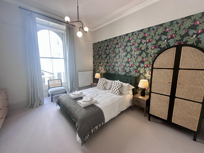 4, 1 Bed Kingsmead By Pureserviced, Plymouth