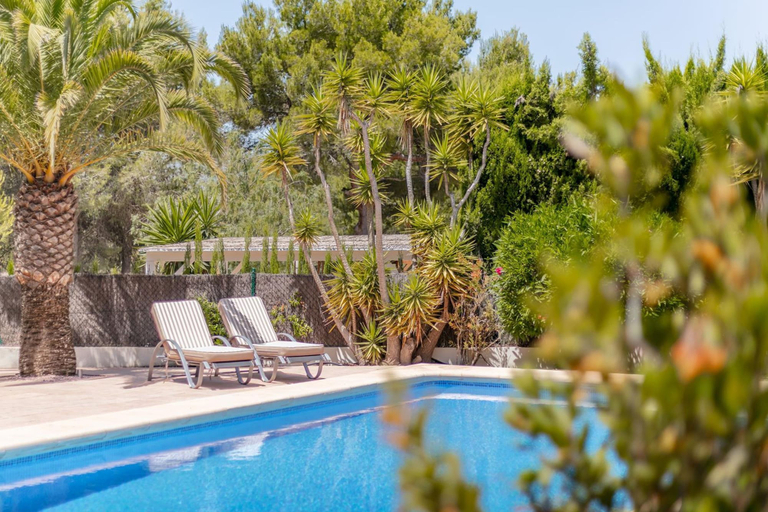 Room 2, Villa Eva in J vea With 3 Bedrooms and 2 Bathrooms, Alicante