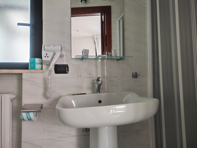 Others 4, CconfortHotels eXtramurale Apartment, Bari