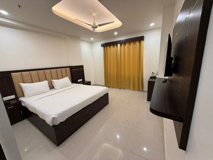 Others 4, Hotel Ganga Greens, Lucknow