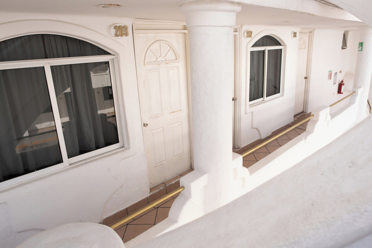 Others 5, Hotel Vistamar, Mazatlán