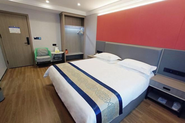 Bedroom 3, Tianma Hotel, Hami