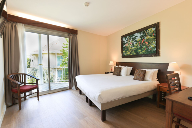 Bedroom 2, Les Jardins de Beauval, Loir-et-Cher