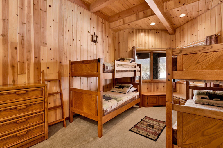 Others 4, Bear Lake Lodge #2547, San Bernardino