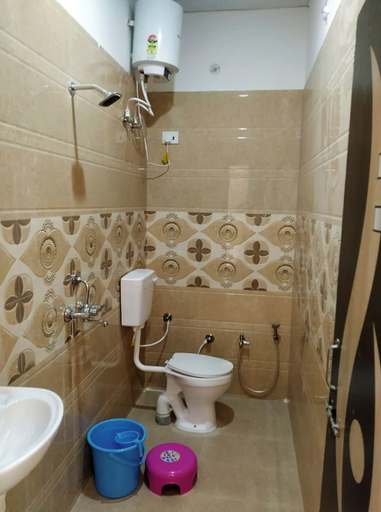 Bathroom, Hotel The NV Grand Palace Vrindavan, Mathura