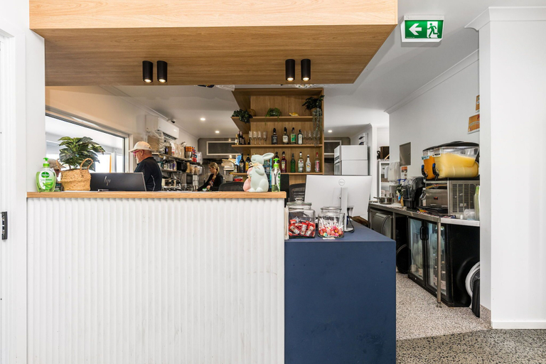 Food & Drinks 5, Ballina Beach Nature Resort, Ballina