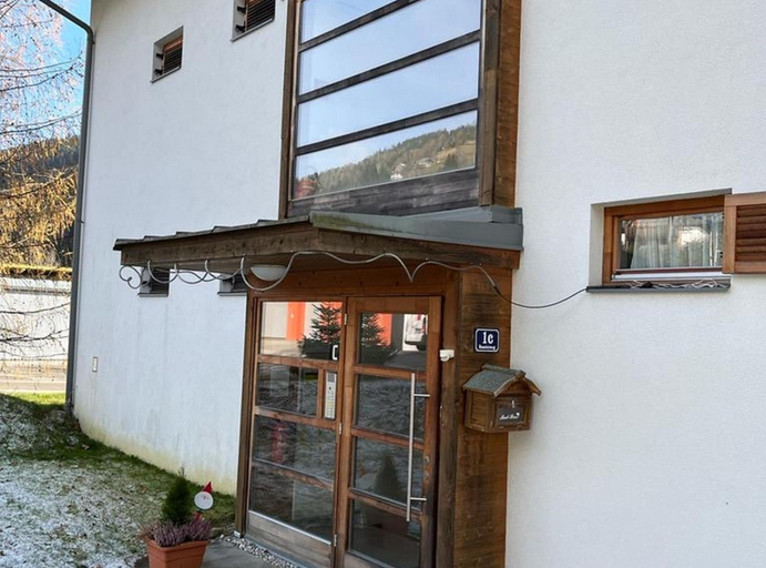 Others 5, Rossiniweg Warm and Lovely Apartment With Terrace, Spittal an der Drau