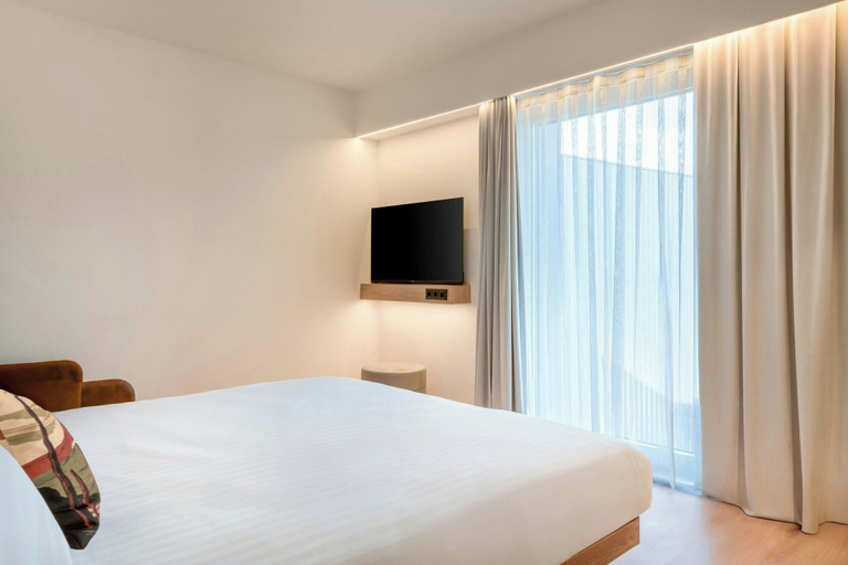Bedroom 3, Moxy Pompeii, Napoli