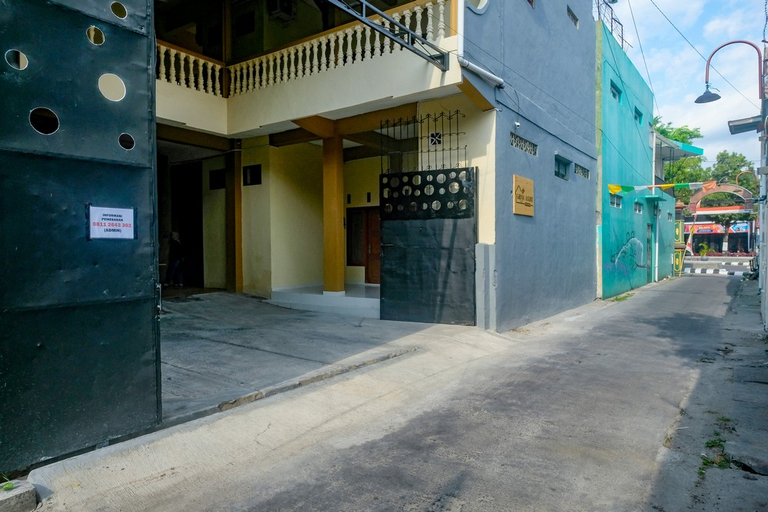 Exterior & Views 2, RedDoorz near Alun Alun Klaten, Klaten
