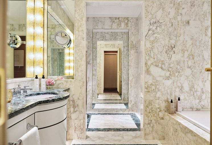Bathroom 5, Four Seasons Hotel Milano, Milano