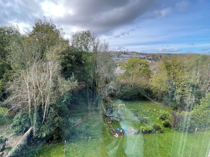 Property grounds 4, Isle of Bute Blissful Retreat- Stunning 3 Bed Flat, North Ayrshire