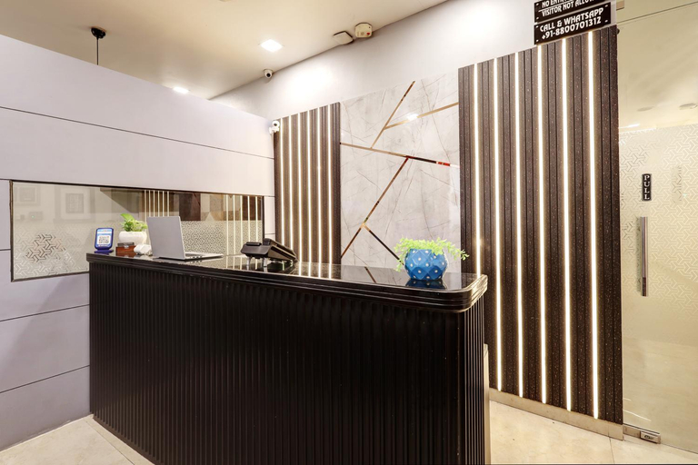 Public Area 2, Hotel The Rasa Near Welcome Metro Station, Delhi