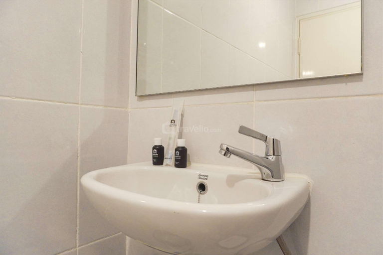 Bathroom 3, Good Big Studio Tokyo Riverside PIK 2 By Travelio, Tangerang