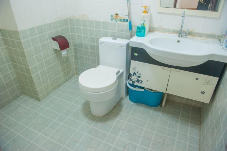 Bathroom 4, Haibian Dujiawu Hotel (Sanya Dadonghai), Sanya