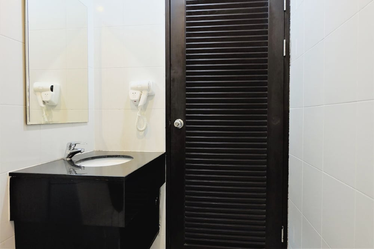 Bathroom 3, Nai Yang Beach Hotel, Phuket Island