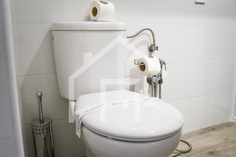 Bathroom 3, El Carbayedo - Avilés, Asturias