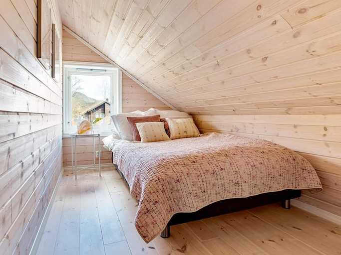 Bedroom, Holiday Home in Valevåg, Sveio