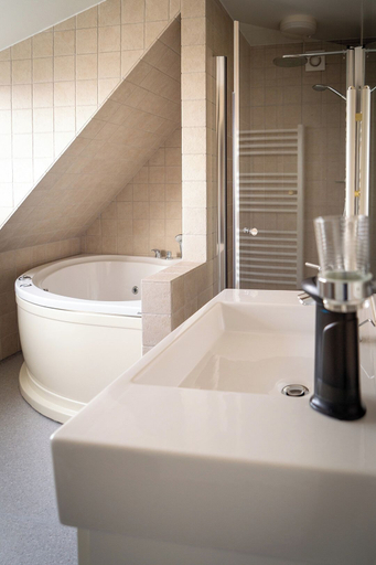 Bathroom 4, HOTEL SØMA Ilulissat