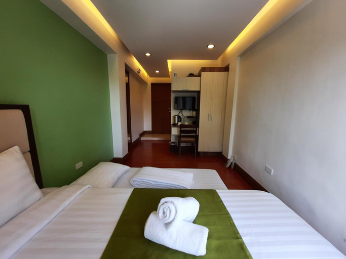 Bedroom 2, Estancia De Lorenzo Tarlac, Capas