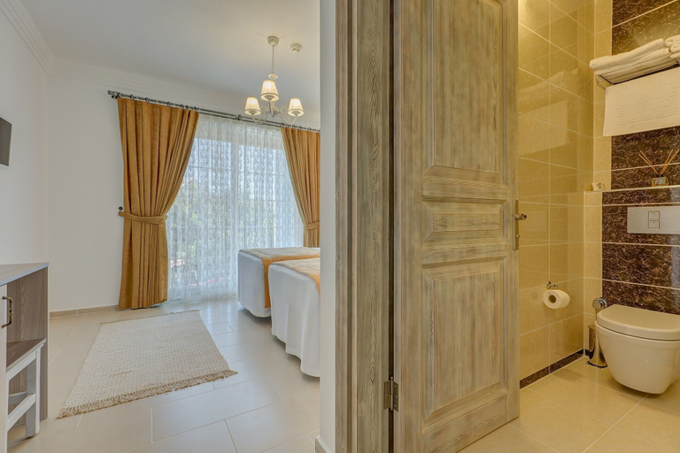 Others 5, Bella pietra otel, Çeşme