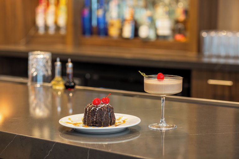 Food & Drinks 4, Tru by Hilton Houston Downtown Convention Center, Houston