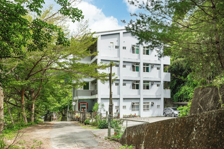 Primary image