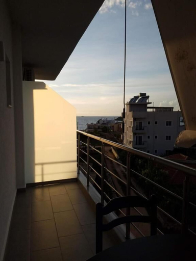 Others 5, Mario Apartments, Sarandës