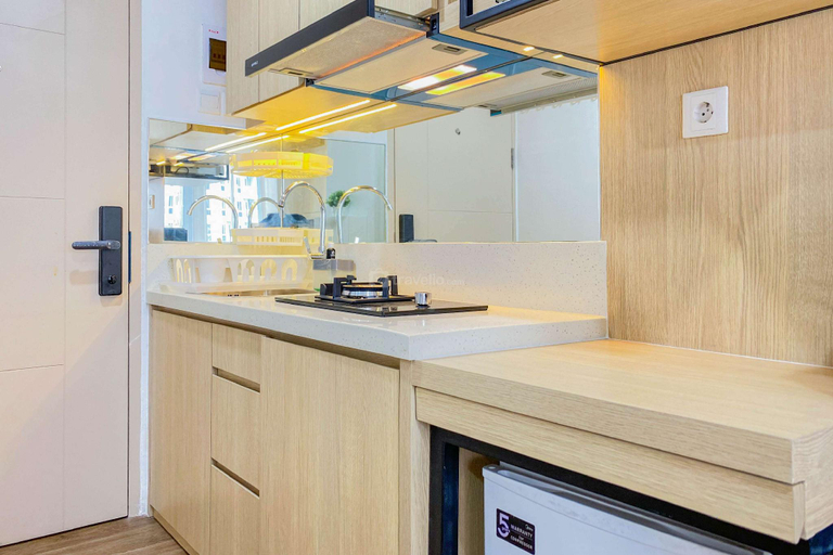 Others 4, Designed Studio at TokyoRiverside PIK 2 ByTravelio, Tangerang
