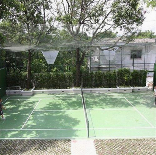 Sport & Beauty, D Varee Montara Thonglor 25, Wattana