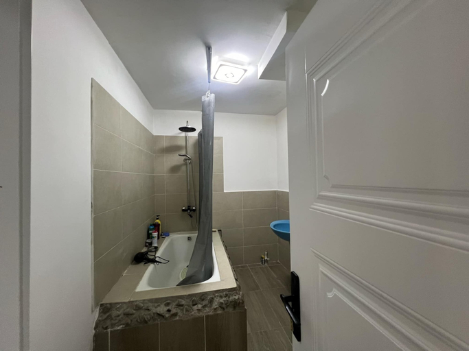 Bathroom 4, Zebra Guest House, Ulan Bator