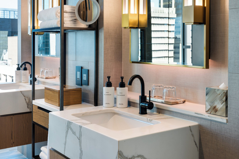 Bathroom 25