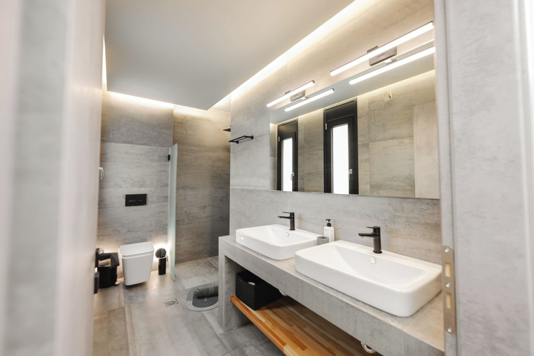 Bathroom 3, Grand Kourouta Pool Apartments, West Greece
