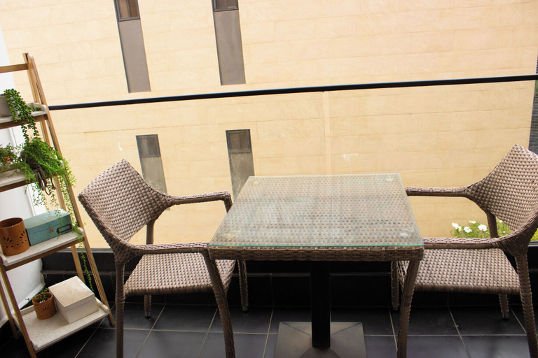 Others 4, Premium Suite, Accra