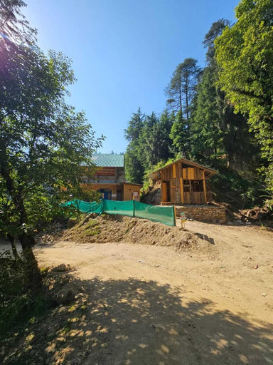 Exterior & Views 5, shidha homestay, Kullu