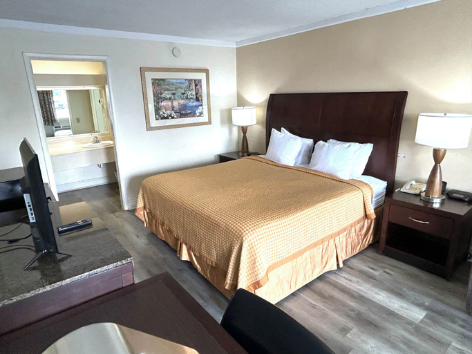 Bedroom 3, Relax Inn Perry, Houston