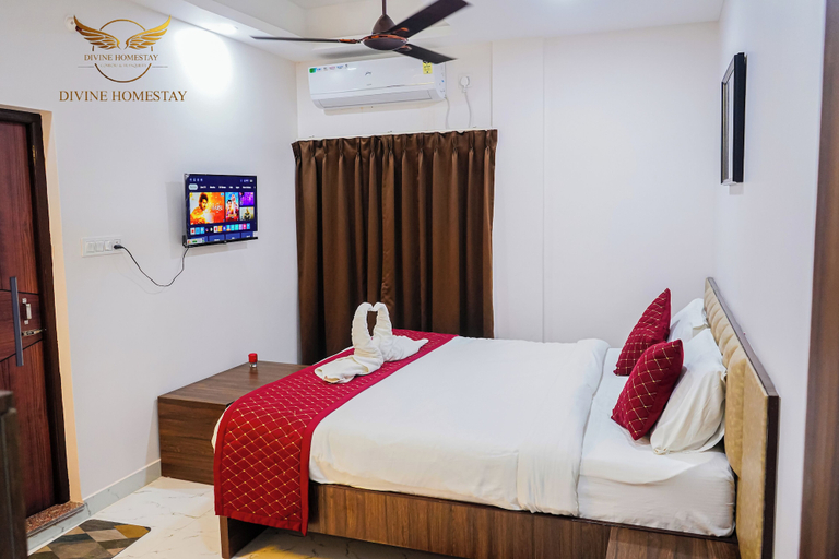 Bedroom 3, Divine Homestay, Jalpaiguri