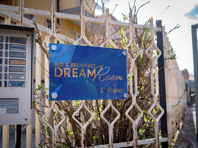 Exterior & Views, Dream Room, Salerno
