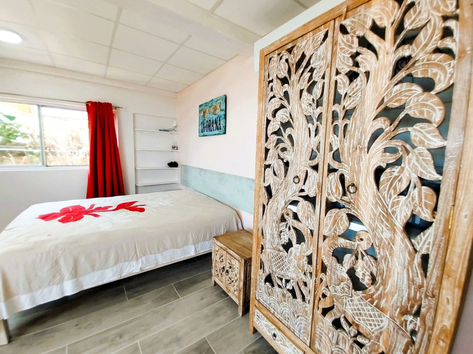 Room 5, Tahiti - Terevete Pool Studio