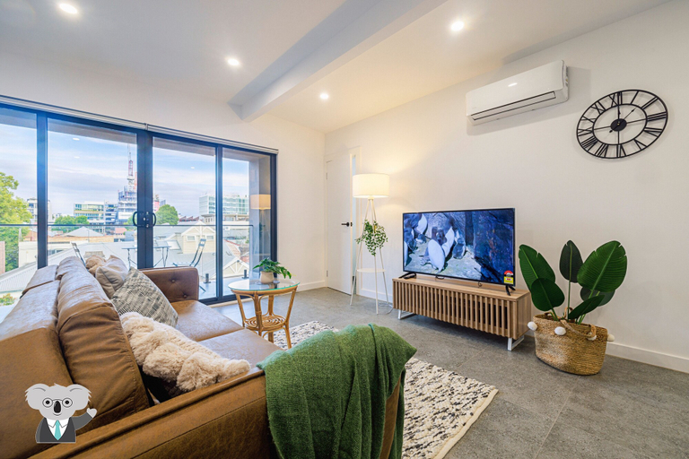 Others 2, Kozyguru | Cremorne | 2B Unit, Melbourne