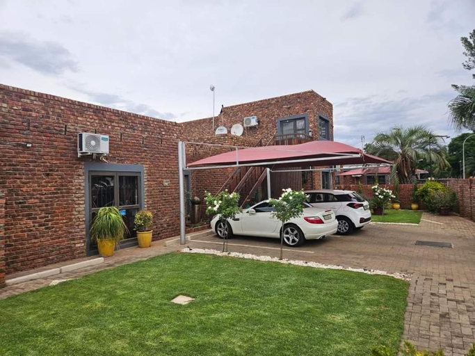 Others 4, 7A Jameson Guesthouse, Frances Baard