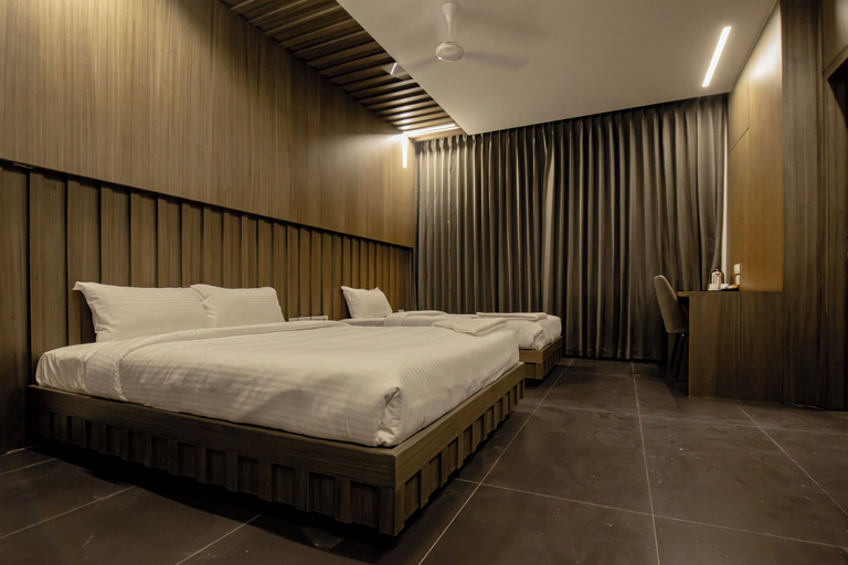 Others 1, Rathna Residency, Chennai