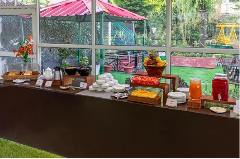 Food & Drinks 5, Maple Resort Chail, Solan
