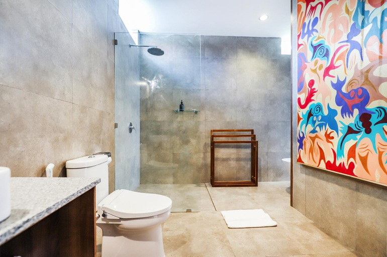Others 2, Langon Suites - 2BDR Art Villa with Prv Pool & Kitchen, Gianyar