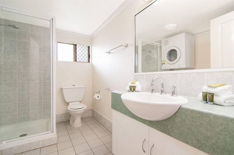 Bathroom, Port Douglas Sands Resort, Douglas
