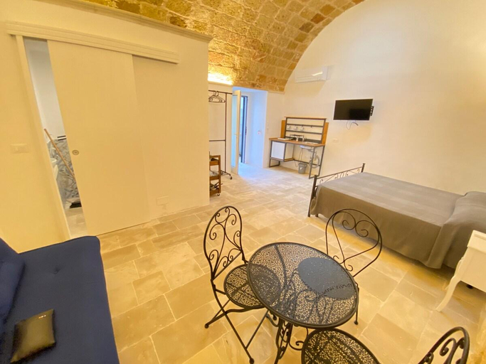 Others 5, Residence Centro Castrignano, Lecce